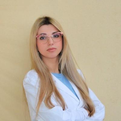 Elena Strada - Nutrizionista